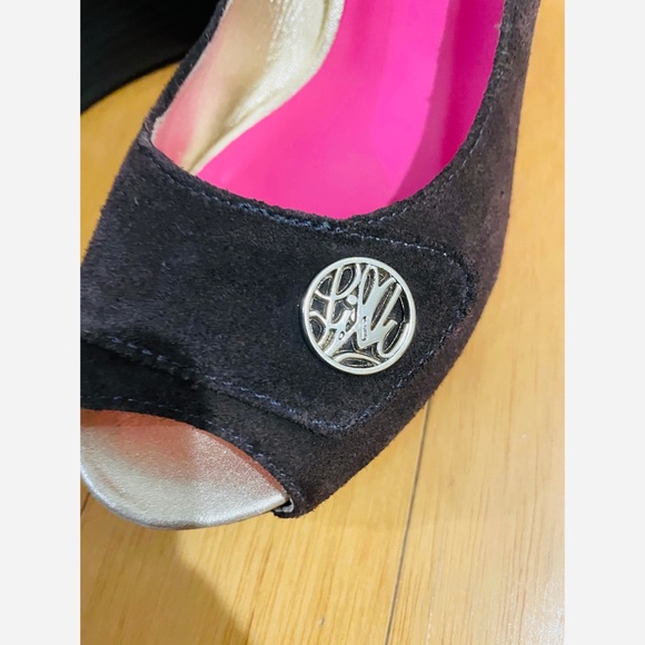 Lilly Pulitzer Dark Brown Peep Toe Suede Wedges - Picture 5 of 6
